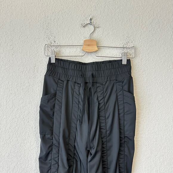 AGOGIE +40 Resistance Pants Black Elastic Waist HR Ruched Performance - Picture 3 of 12